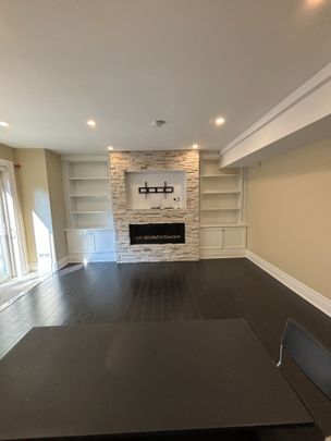 For Lease - 81 Chestnut Hills Parkway Unit# Lower, Toronto, Ontario - Photo 1