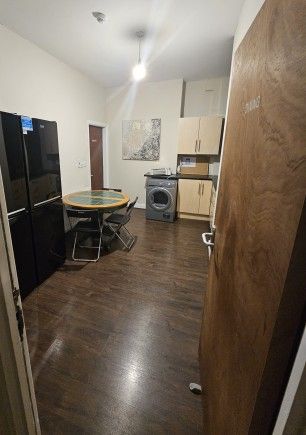 Student Accommodation Fallowfield - Nine Bed House - Photo 3