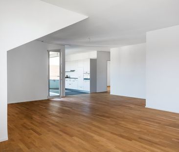 2.5 Zimmer, 92 m², 3. Stock - Foto 1