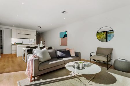 3 Bed, 3 Bath - Photo 2