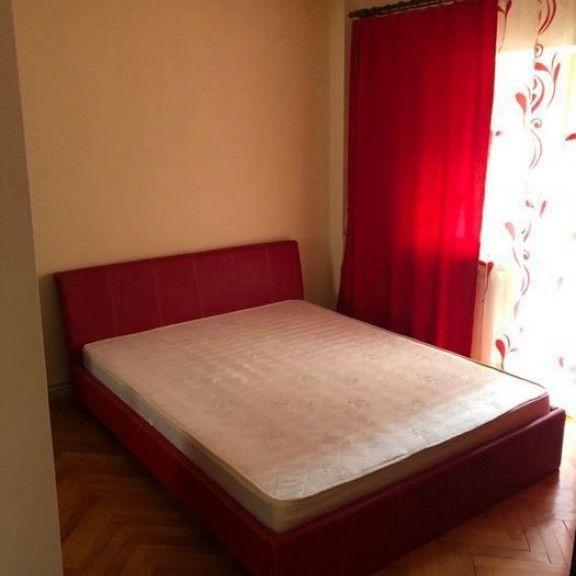 Garsoniera Piata Victoriei - Fotografie 1