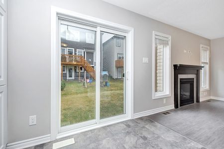 For Lease - 1914 MAPLE GROVE Road, Stittsville - Munster - Richmond, Ontario - Photo 3