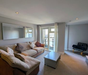 Altamar, Kings Road, Marina, Swansea, SA1 8PY - Photo 3