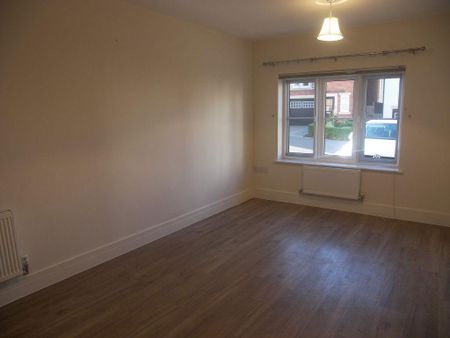 4 bedroom terraced house to rent - Photo 3