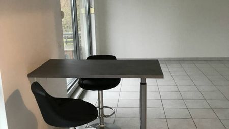 OETING : À saisir ! Grand studio avec balcon et garage - Photo 2