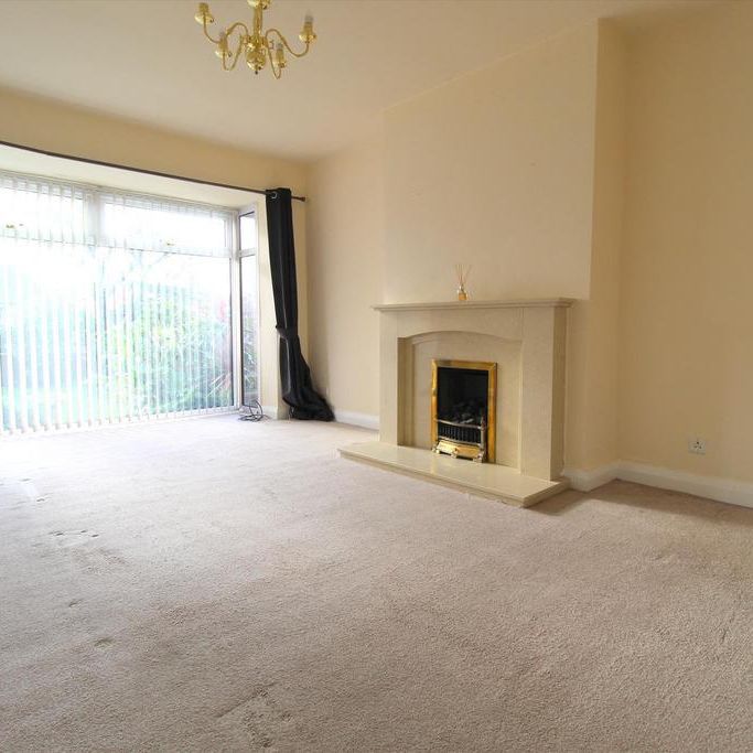 3 bedroom bungalow to rent - Photo 1