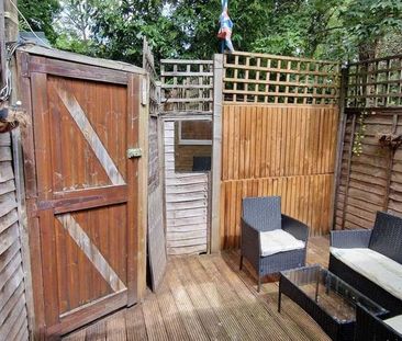 Studio to rent - Photo 3