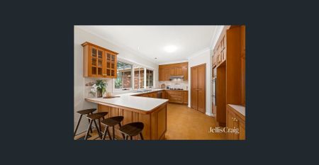 Hilltop Prestige, Family Scale, and Resort-Style Living - Photo 4