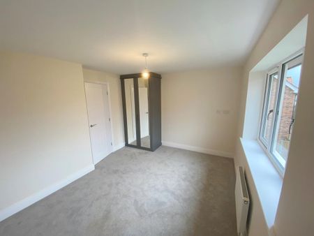 2 Bedroom Semi Detached House To Rent - Photo 3
