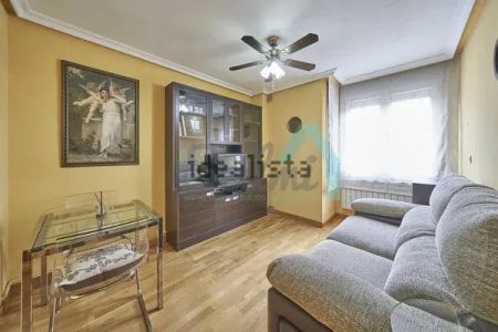 Alquiler de piso en Calle Tenderina Alta - Photo 4