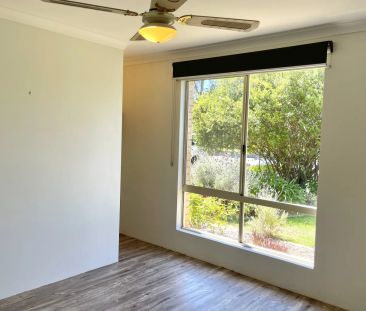 Quiet Cul-De-Sac Living - Photo 2