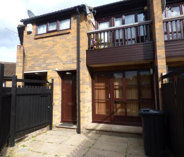 1 bedroom ground floor maisonette to rent - Photo 3