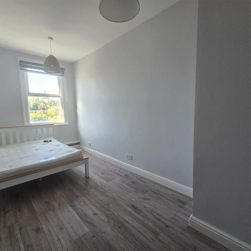 Maple Road, London SE20 - Photo 1