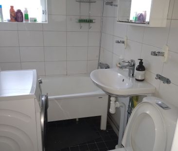 Astrakangatan, Hässelby - Photo 2