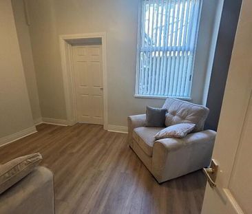 89 Fitzroy Avenue, Belfast, BT7 1HU - Photo 1
