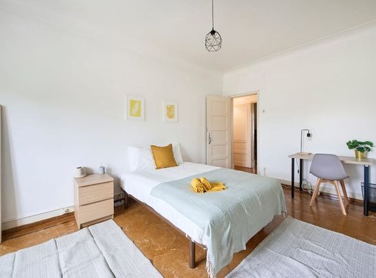 Rua Morais Soares, Lisbon, Lisbon 1900-339 - Photo 1