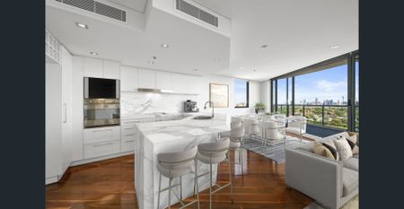 Luxury Harbour-View Living in the Heart of Bondi Junction - Photo 3