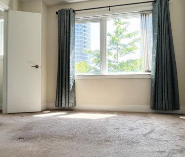 For Lease - 310 Village Green Square Unit# 11, Toronto, Ontario - Photo 3