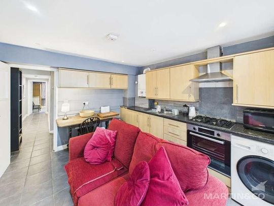 Worthing, West Sussex, BN11 - Photo 1