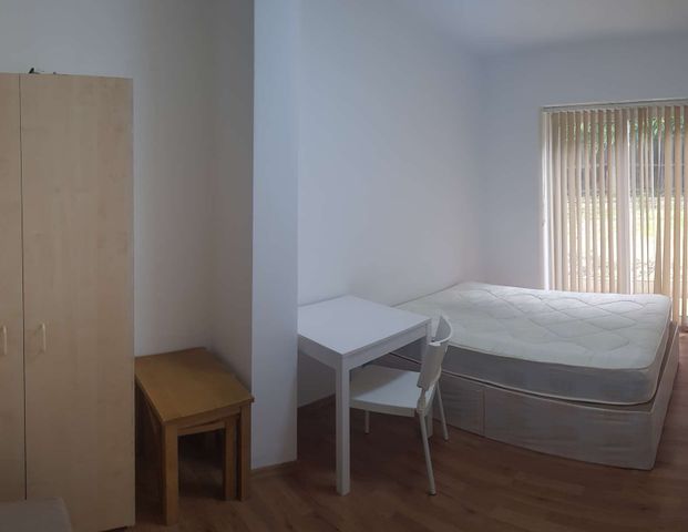 Glebe Crescent Room GC - Photo 1