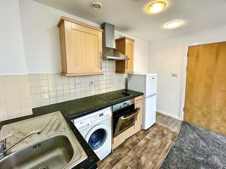 1 bedroom apartment to rent - Photo 4