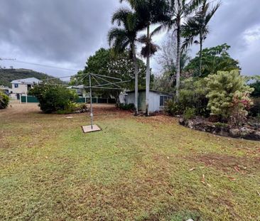 3 Bedroom - spacious family home with dual street access with two s... - Photo 4