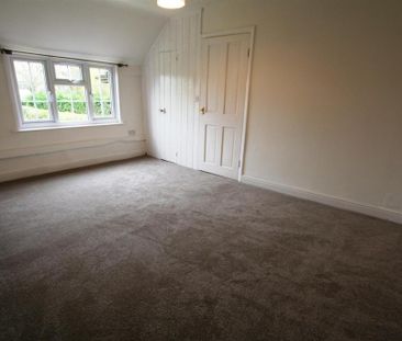 2 bedroom house to rent - Photo 1