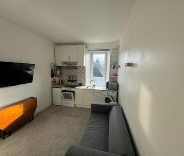 1 Bedroom Property To Rent - Photo 6