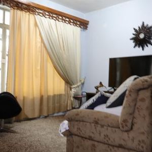 Casa para alugar com 260m², 3 quartos e 2 vagas - Photo 1