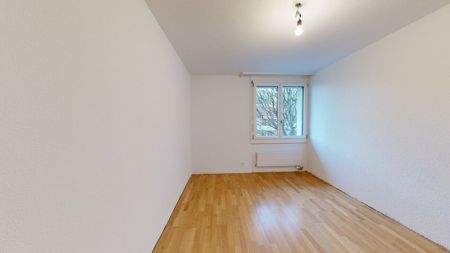 For rent: renovated 4 1/2-room apartment in Wichtrach - Photo 5