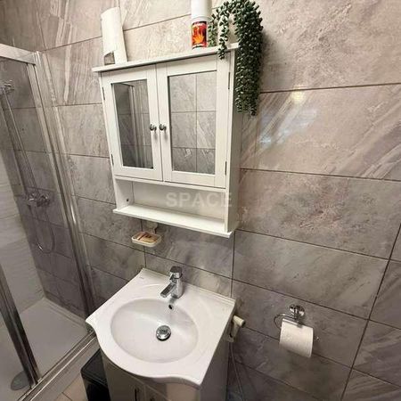 Wincanton Road, Reading, RG2 - Photo 4