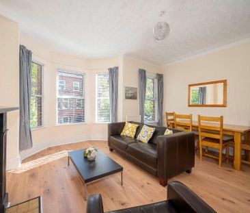 Apt 2, 14 Glandore Gardens, Belfast, BT15 3FF - Photo 2