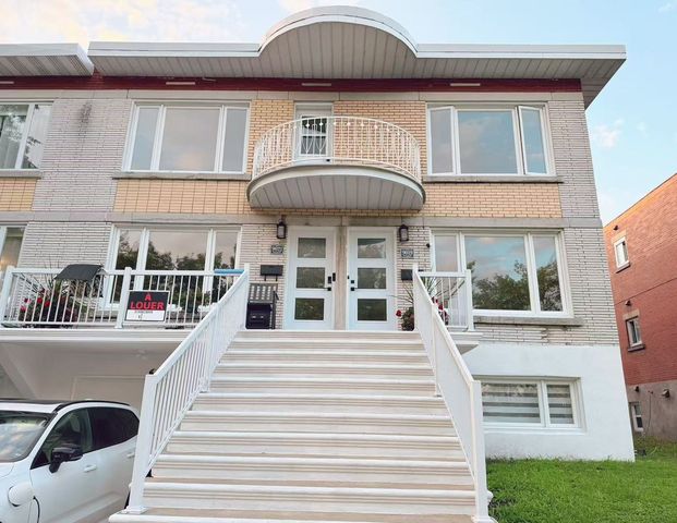 À louer / Appartement - Photo 1
