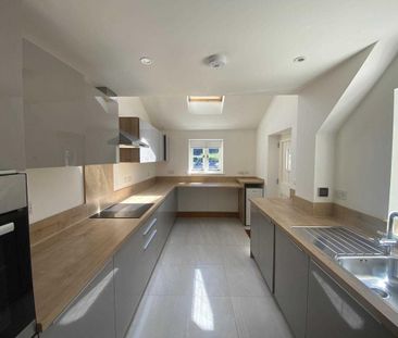 2 bedroom semi-detached house to rent - Photo 4