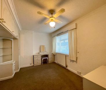 2 bedroom end of terrace house to rent - Photo 5