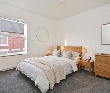 2 bedroom House To Let Total Size: 640 SQ FT - Photo 3