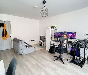 Location Appartement 2 pièces 47m² - Photo 4