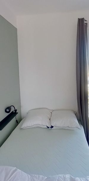 Marseille Roux 2 — Chambre Privée 3 - Photo 1