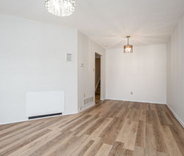 For Lease - 60 Hahn Avenue, Cambridge, Ontario - Photo 2