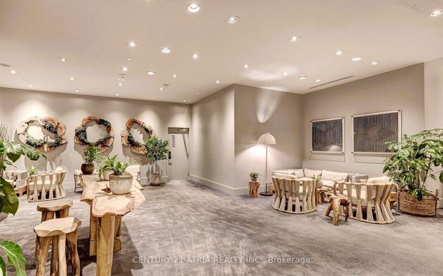 550 Wellington Lofts 55 , #627 - Photo 1