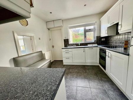 Warren Hill, Newry, BT34 2PH - Photo 3