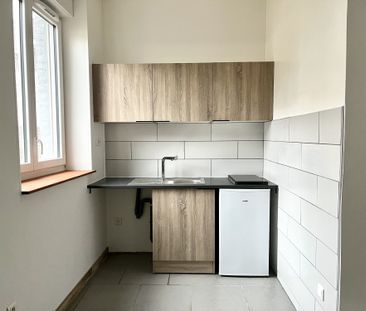 Location Appartement 1 pièce 15m² TOURCOING 59200 - Photo 2