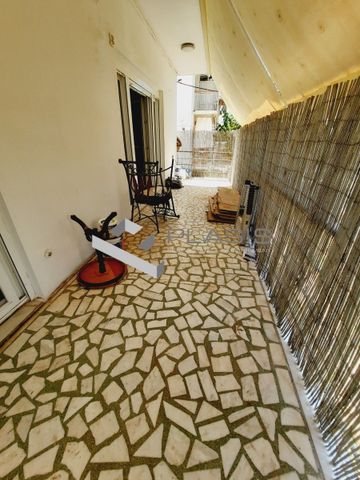 Διαμέρισμα για ενοικίαση Άνω Γλυφάδα (Γλυφάδα) - Photo 3