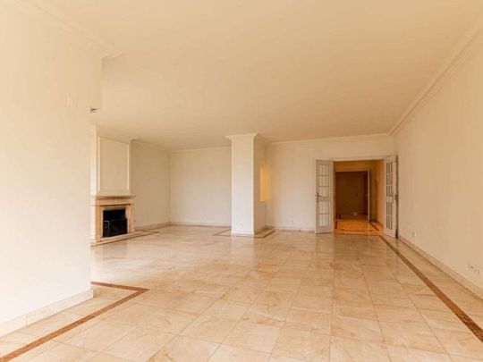 4 room luxury Apartment for rent in Cascais e Estoril, Portugal - Photo 1