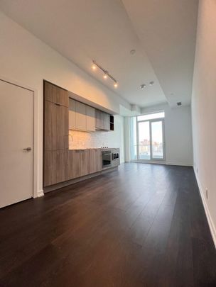 For Lease - 2020 Bathurst Street Unit# 931, Toronto, Ontario - Photo 1