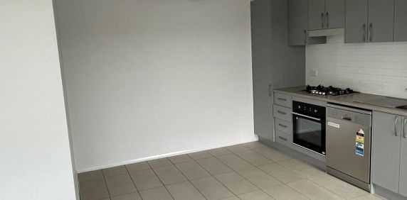 2 Bedroom West Tamworth Unit - Photo 2