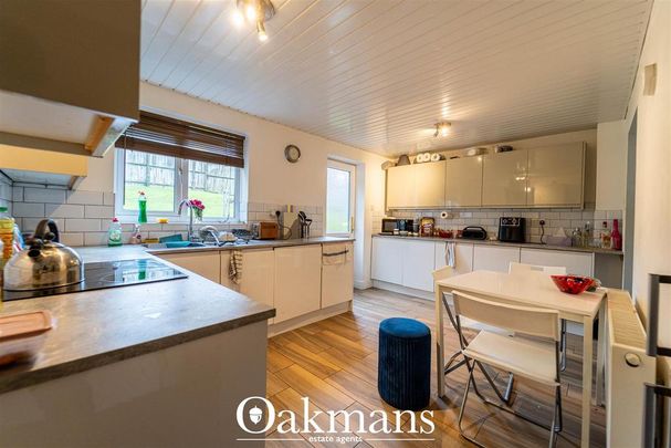 4 bedroom detached house to rent - Photo 1