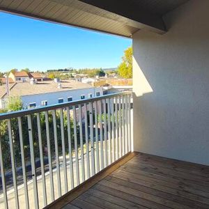 Location Appartement 1 pièce 30m² CASTELNAUDARY 11400 - Photo 2