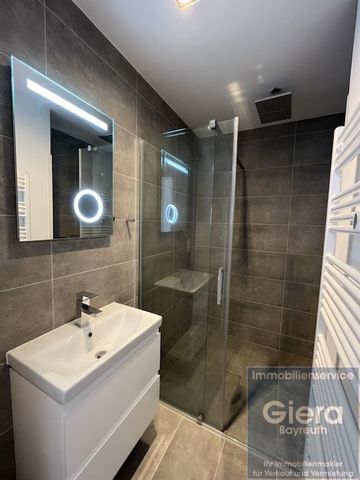 3er-WG-Wohnung am Hofgarten - Photo 3