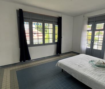 Location Maison 5 pièces 139m² ST CLAUDE 97120 - Photo 6